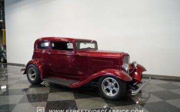 Unknown-Victoria-1932-Burgundy-Dark-Gray-34