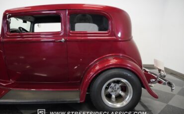 Unknown-Victoria-1932-Burgundy-Dark-Gray-8