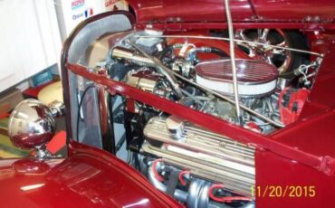 Unknown-Victoria-1933-Red-Tan-6