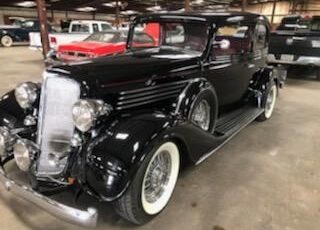 Unknown-Victoria-1934-Black-16