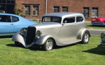 Unknown-Victoria-1934-Two-Tone-Silver-Black-10