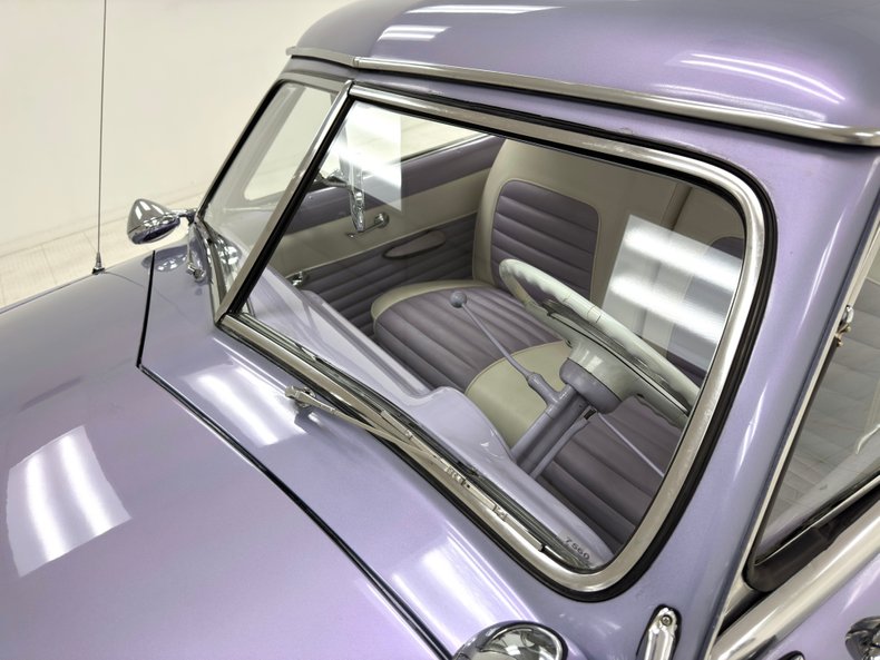 Unknown-Victoria-1951-Lavender-Pearl-Lavender-12