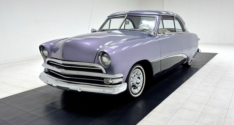 Unknown-Victoria-1951-Lavender-Pearl-Lavender