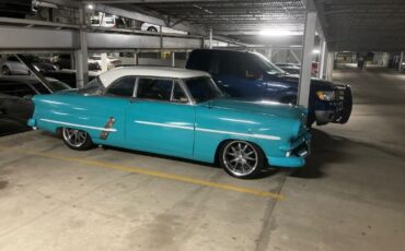 Unknown-Victoria-1953-Blue-Black-9