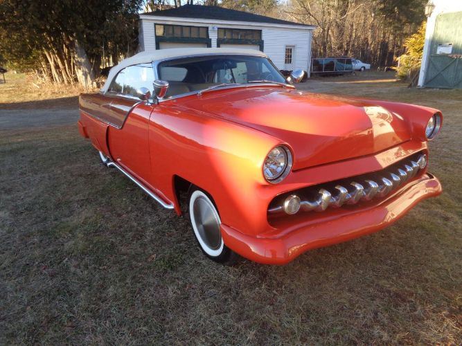Unknown-Victoria-1954-Orange-11