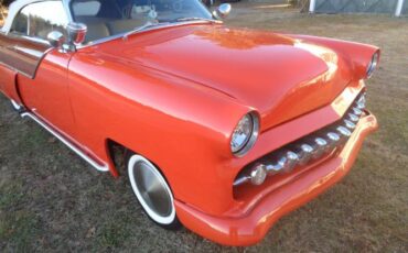Unknown-Victoria-1954-Orange