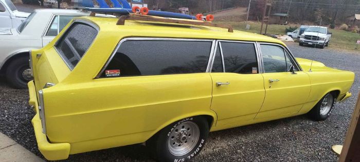 Unknown-Wagon-1967-Yellow-Black-5