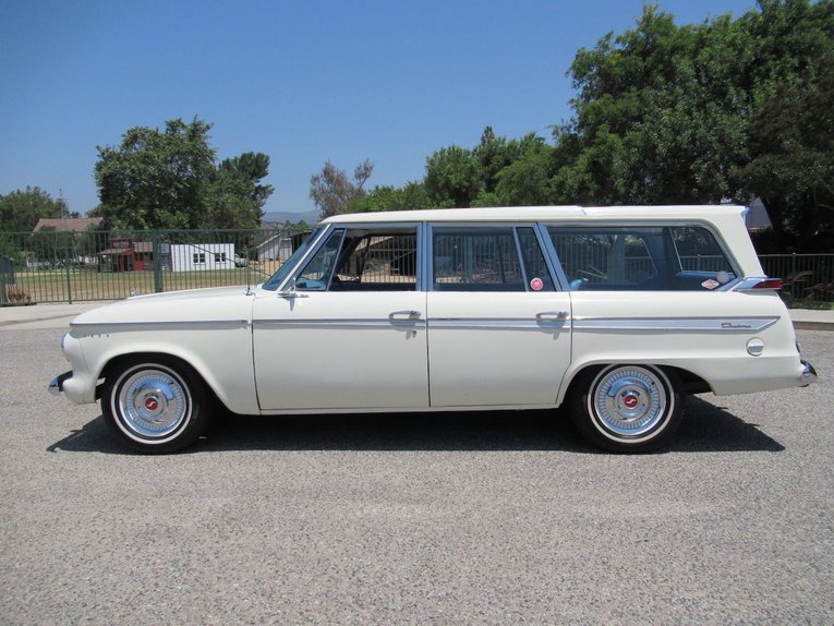 Unknown-Wagonaire-1963-Ermine-White-Blue-1