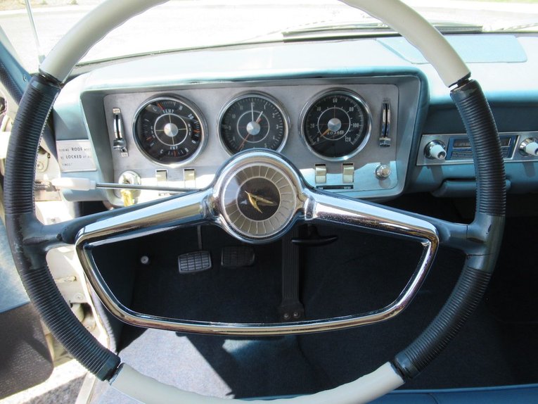 Unknown-Wagonaire-1963-Ermine-White-Blue-13