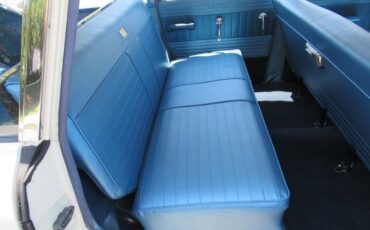 Unknown-Wagonaire-1963-Ermine-White-Blue-2