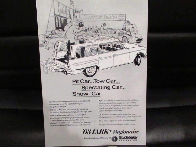 Unknown-Wagonaire-1963-Ermine-White-Blue-28