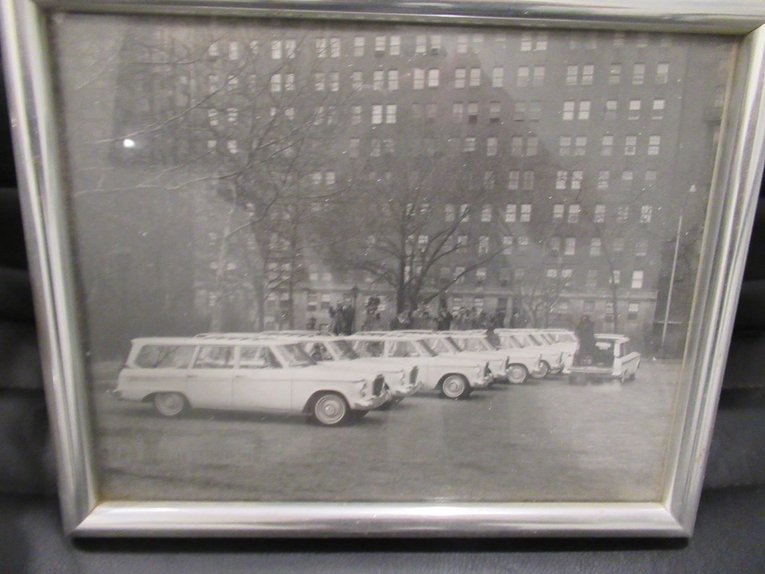 Unknown-Wagonaire-1963-Ermine-White-Blue-29
