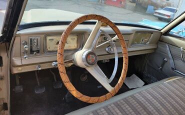 Unknown-Wagoneer-1965-Gold-11