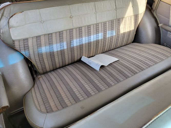 Unknown-Wagoneer-1965-Gold-3