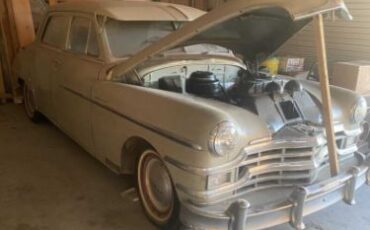 Unknown-Windsor-1949-Beige-Beige-5