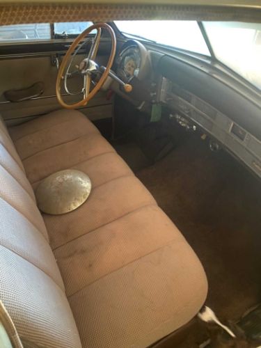 Unknown-Windsor-1949-Beige-Beige-8