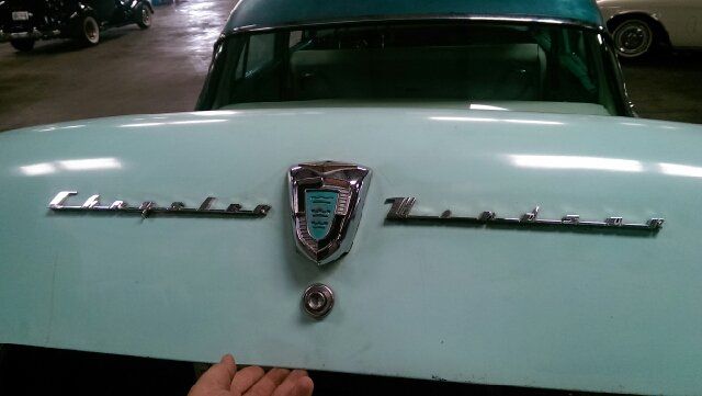 Unknown-Windsor-1955-Turquoise-Blue-12