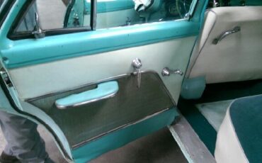 Unknown-Windsor-1955-Turquoise-Blue-9
