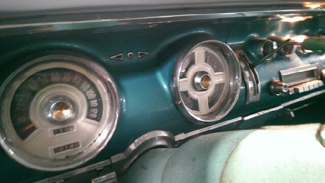Unknown-Windsor-1955-Turquoise-Blue