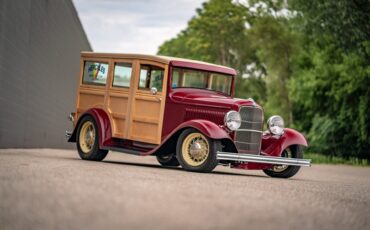 Unknown-Woody-1932-BurgundyMaroon-BeigeTan-2