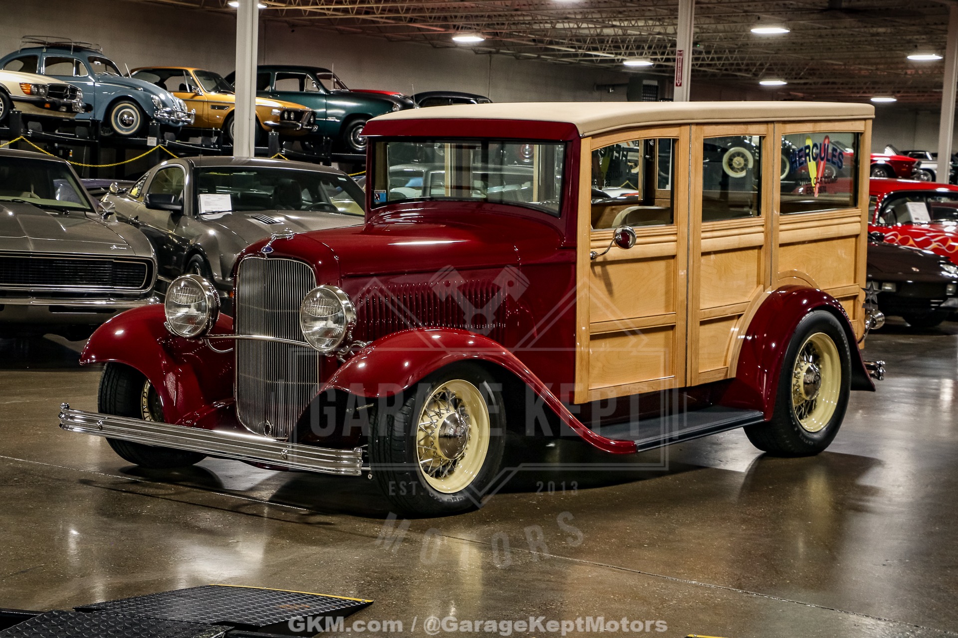 Unknown-Woody-1932-BurgundyMaroon-BeigeTan-23
