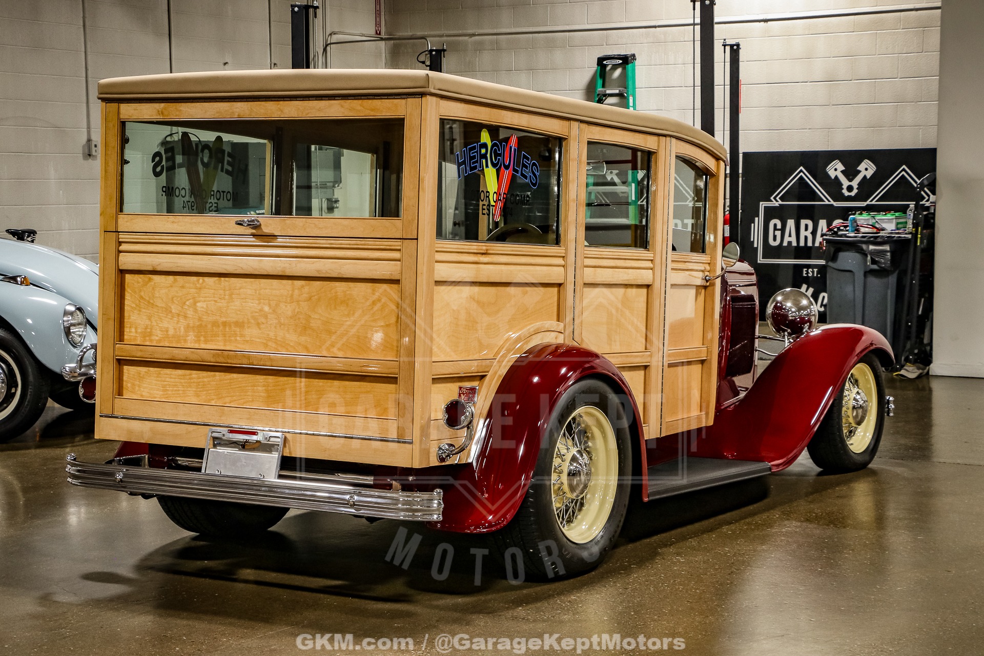 Unknown-Woody-1932-BurgundyMaroon-BeigeTan-28
