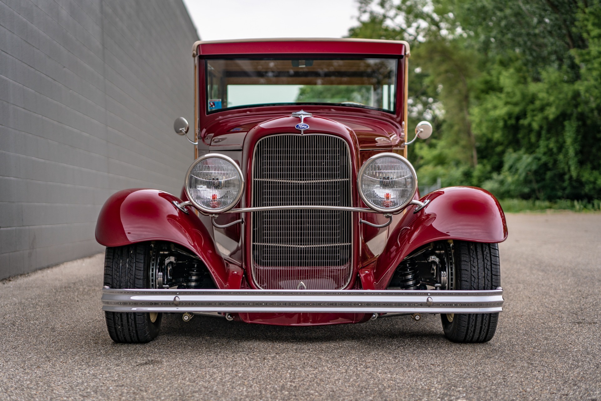 Unknown-Woody-1932-BurgundyMaroon-BeigeTan-3