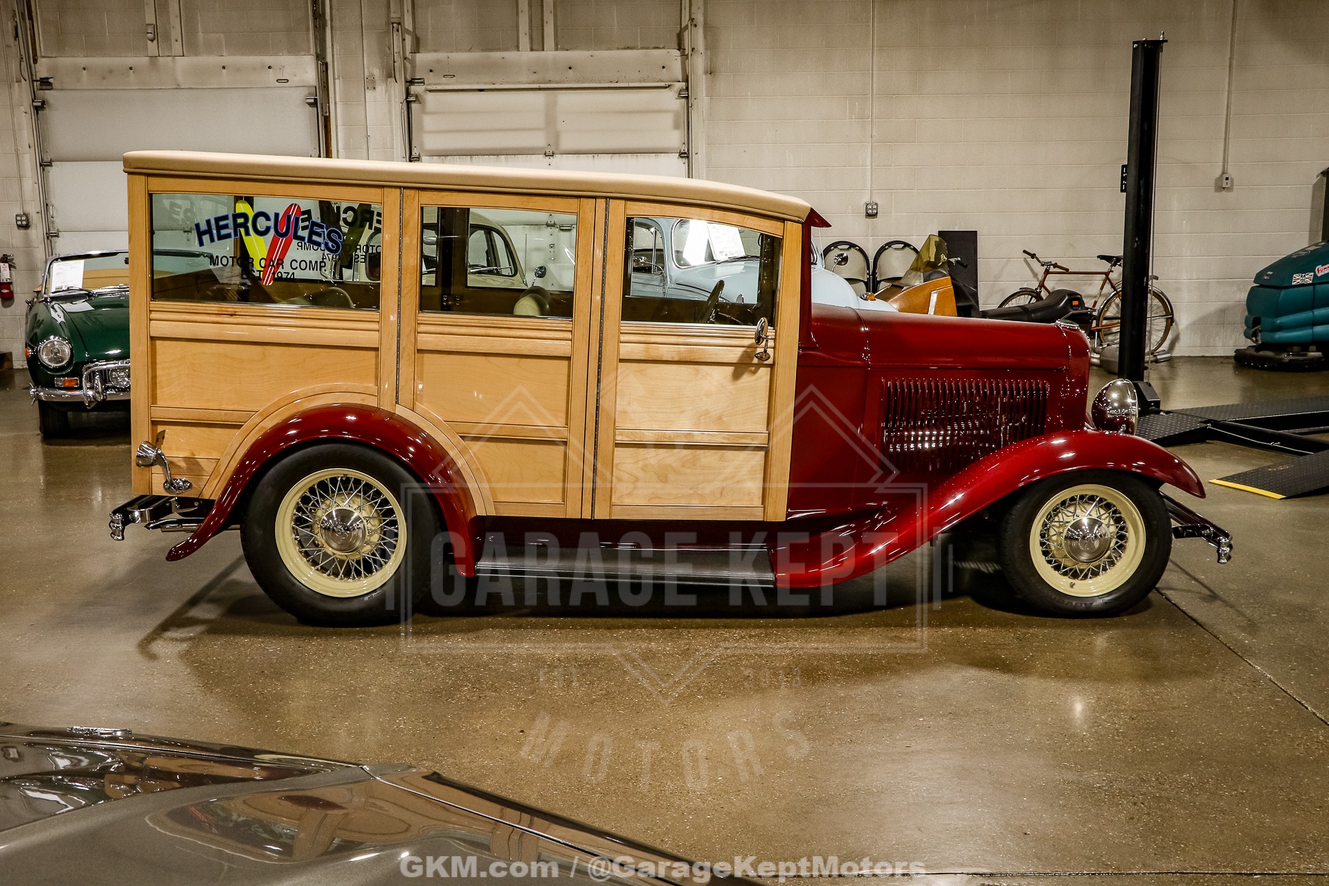 Unknown-Woody-1932-BurgundyMaroon-BeigeTan-30