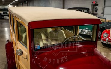 Unknown-Woody-1932-BurgundyMaroon-BeigeTan-35
