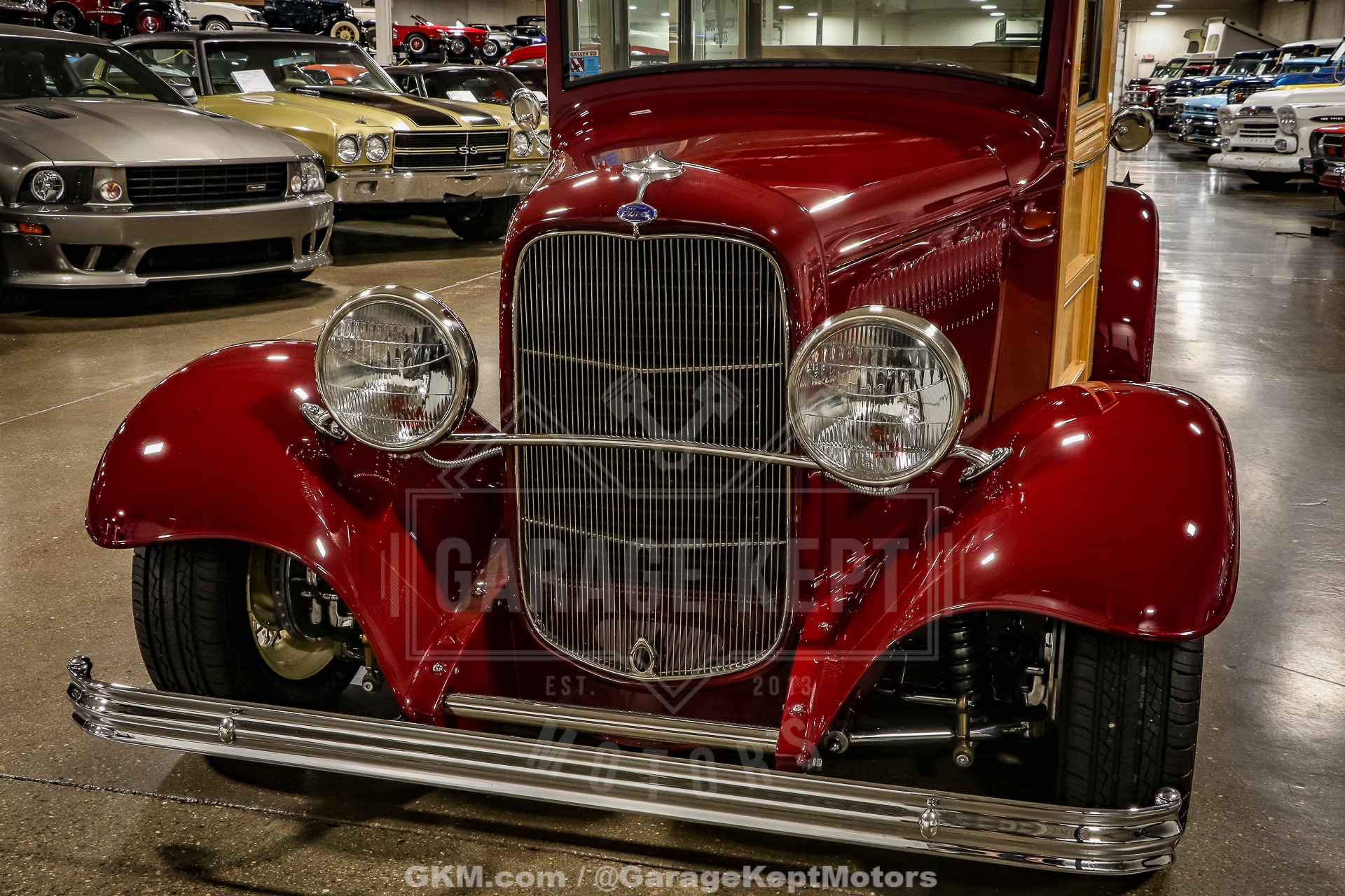 Unknown-Woody-1932-BurgundyMaroon-BeigeTan-38