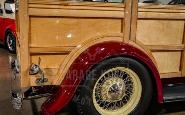 Unknown-Woody-1932-BurgundyMaroon-BeigeTan-46