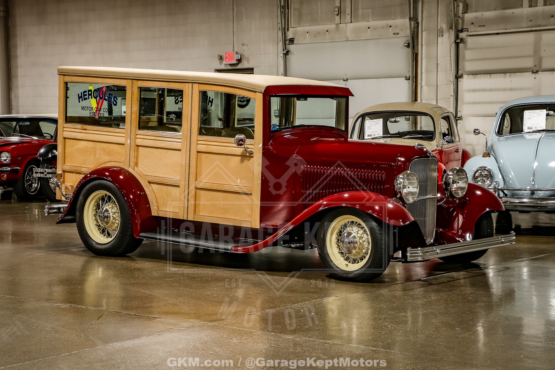 Unknown-Woody-1932-BurgundyMaroon-BeigeTan