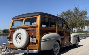 Unknown-Woody-1946-Green-8