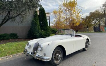 Unknown-Xk-150-1959-White-Red-1