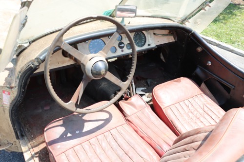 Unknown-Xk120-1950-Ivory-Red-6