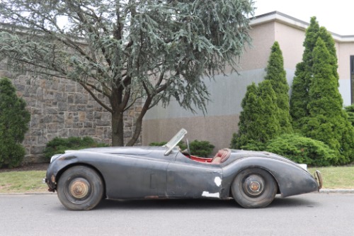 Unknown-Xk120-1952-Black-Red-3