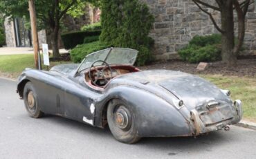 Unknown-Xk120-1952-Black-Red-5