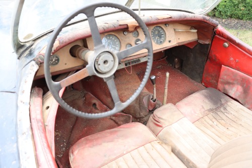Unknown-Xk120-1952-Black-Red-6
