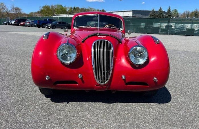 Unknown-Xk120-1952-Red-1