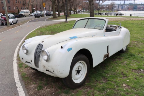 Unknown-Xk120-1953-White-Black-1