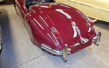 Unknown-Xk140-1955-MaroonBlack-Top-Black-Leather-1