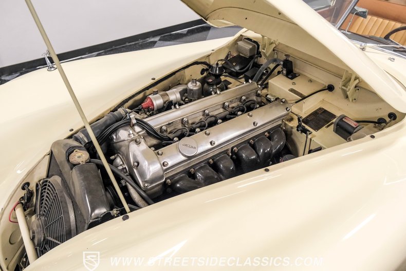 Unknown-Xk140-1956-Old-English-White-Tan-10
