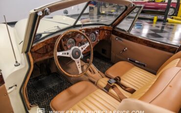 Unknown-Xk140-1956-Old-English-White-Tan-2