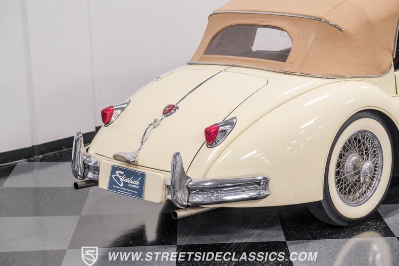 Unknown-Xk140-1956-Old-English-White-Tan-23