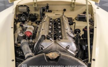 Unknown-Xk140-1956-Old-English-White-Tan-29