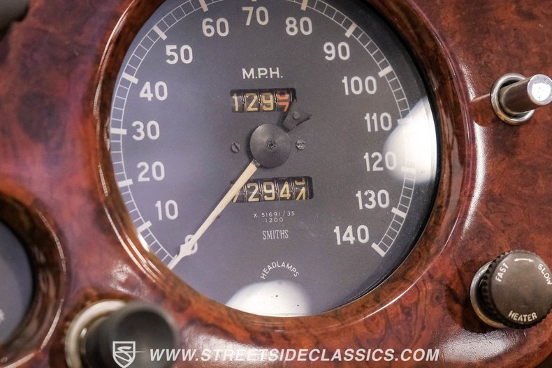 Unknown-Xk140-1956-Old-English-White-Tan-37
