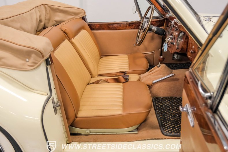 Unknown-Xk140-1956-Old-English-White-Tan-41
