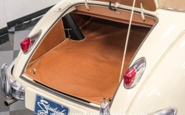 Unknown-Xk140-1956-Old-English-White-Tan-49