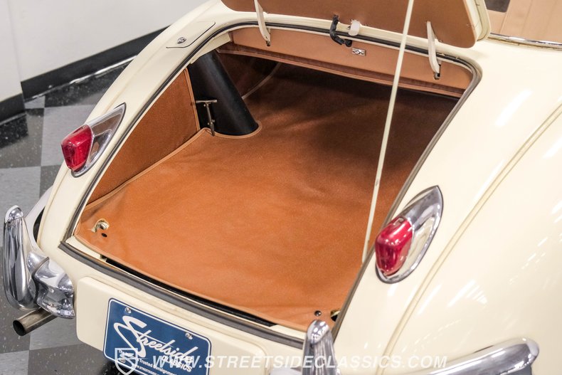 Unknown-Xk140-1956-Old-English-White-Tan-49