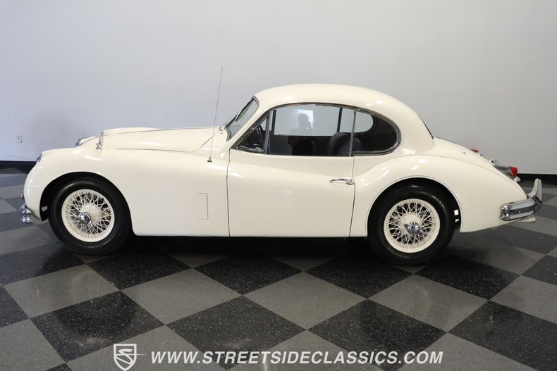 Unknown-Xk140-1956-White-Blue-1